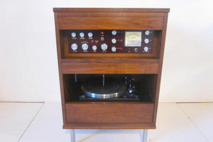 Boulton Stereo Amp & Turntable